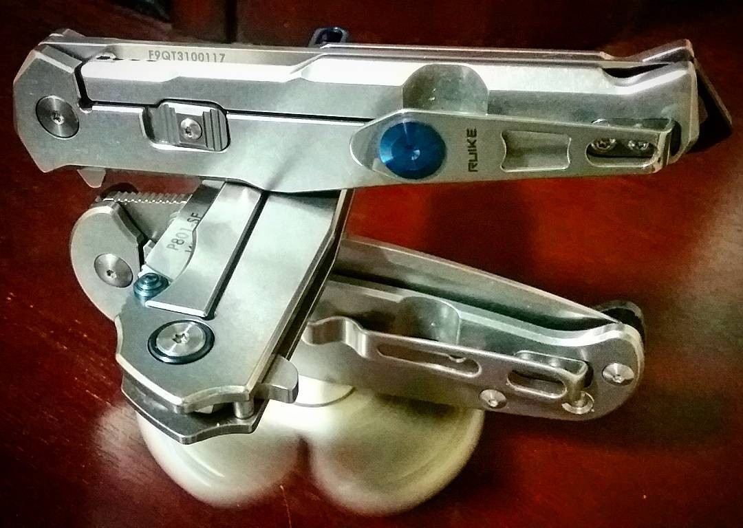 Navaja Ruike P108-SF